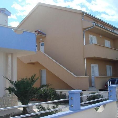 Apartments Domuzin Біоград-на-Мору Екстер'єр фото